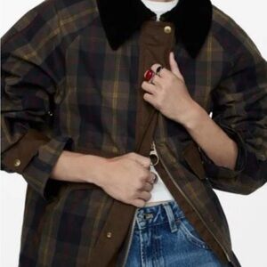 MANGO viral Barn Jacket Plaid small